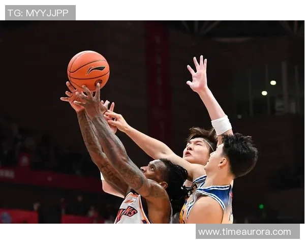 上海篮球队配合问题引发热议球迷与专家各抒己见探讨未来发展方向